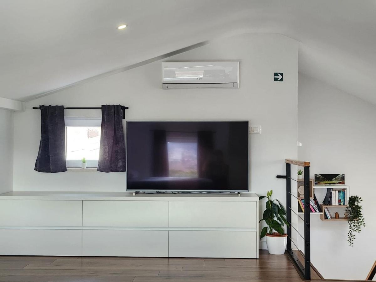 Metily Apartment Split Zewnętrze zdjęcie